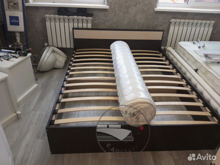Кровать двуспальная