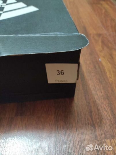 Кроссовки adidas оригинал