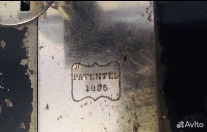 Швейная машина Singer