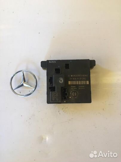 Блок управления дверью правой задней Mercedes E
