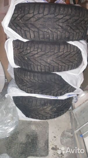 Nokian Tyres Hakkapeliitta R2 SUV 265/60 R18