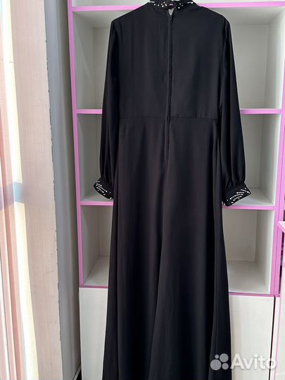 Платье вечернее