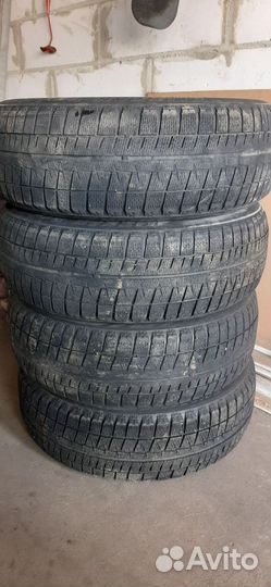 Bridgestone Blizzak Revo GZ 185/60 R15