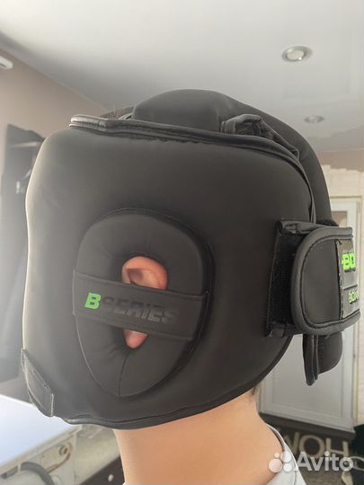 Боксерский шлем