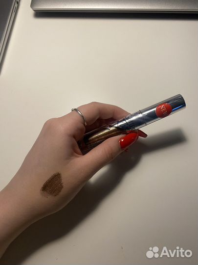 Уходовая и декоративная косметика пакетом