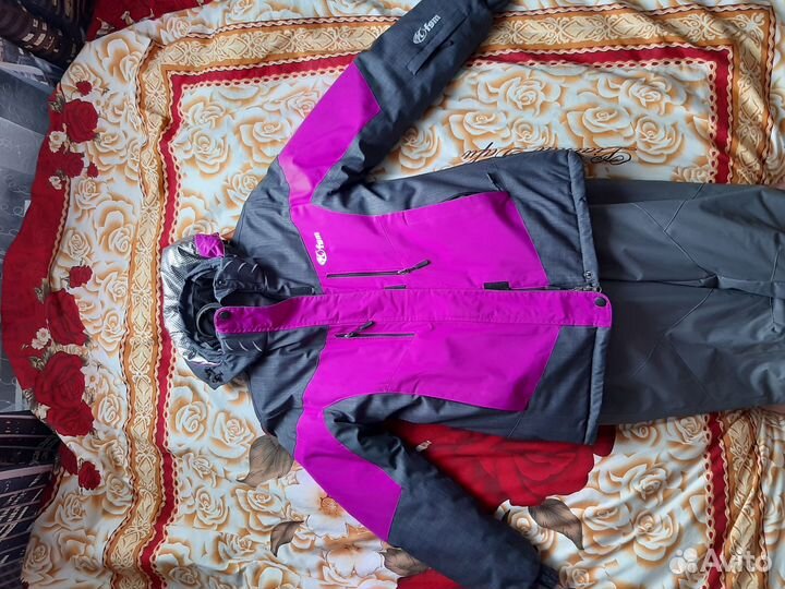 Лыжный костюм женский