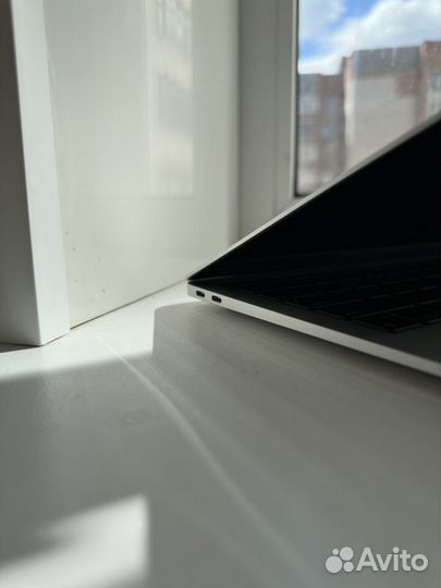 Apple MacBook Air 13 M1 (2020) 8gb 256 Silver