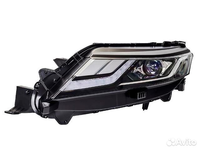 Фара левая передняя левая Mitsubishi L200