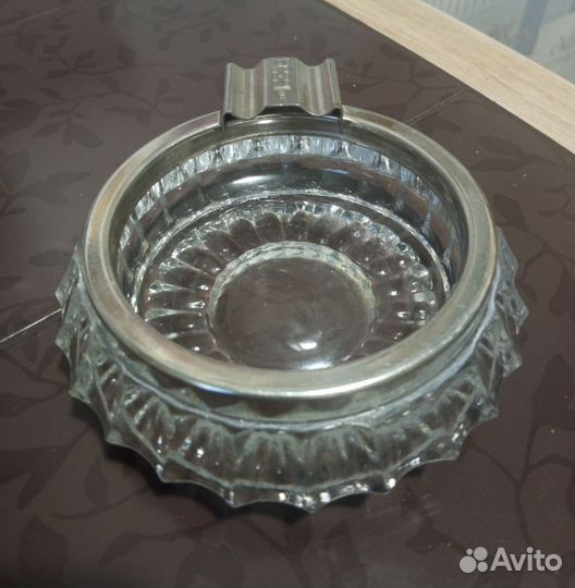 Хрустальная пепельница