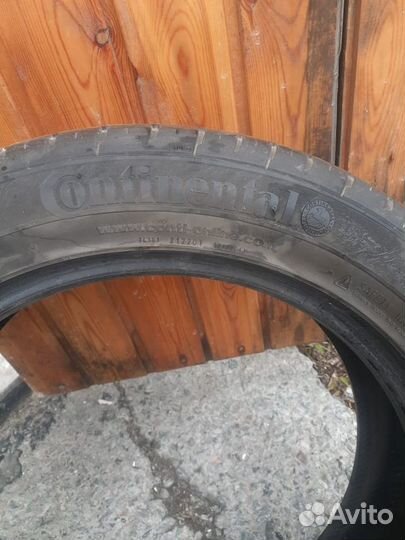 Continental ContiPremiumContact 2 215/55 R18