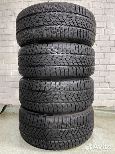 Pirelli Winter Sottozero 3 245/50 R18