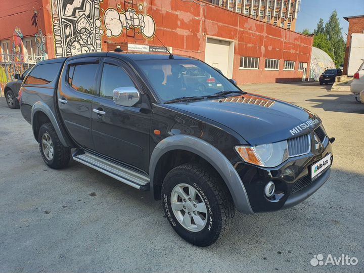 Mitsubishi L200 2.5 AT, 2007, 275 000 км
