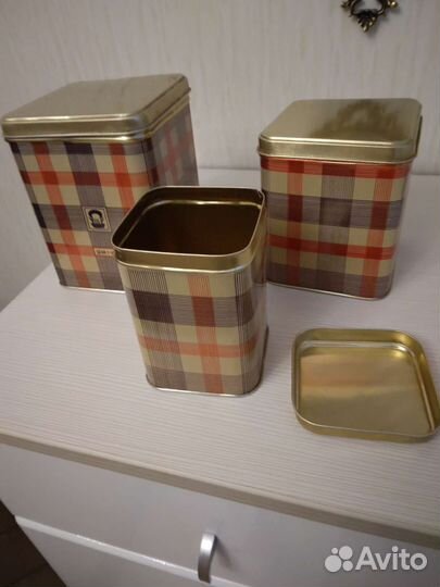 Три банки для сыпучих продуктов