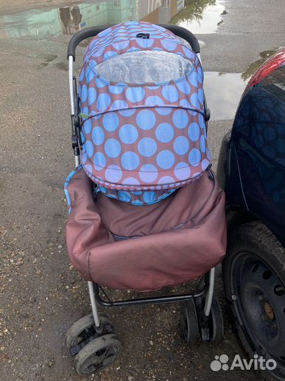 Прогулочная коляска