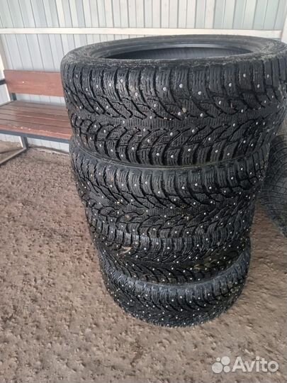 Nokian Tyres Hakkapeliitta 9 275/45 R20