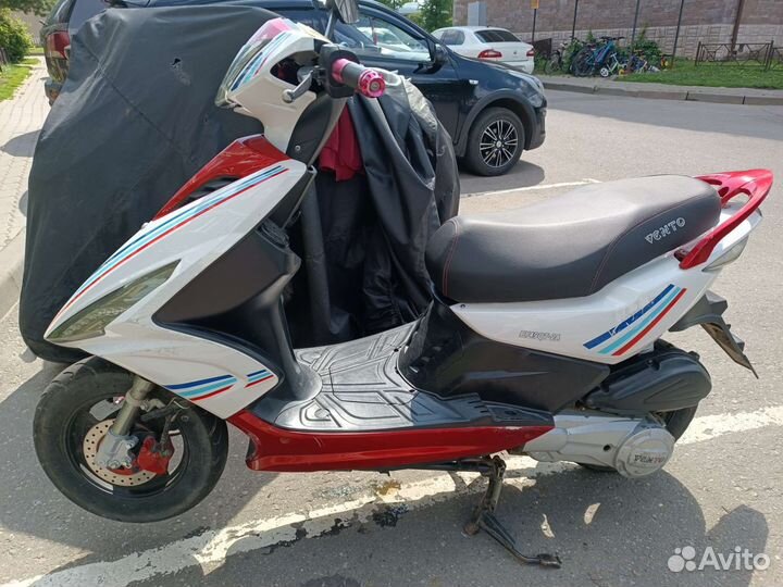 Скутер Vento