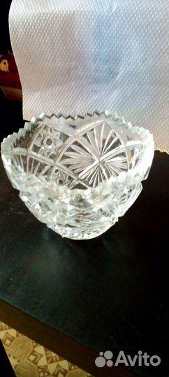 Хрустальная ваза