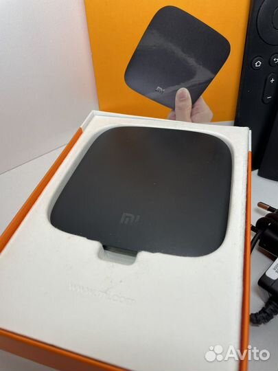 Тв приставка Xiaomi MI BOX3