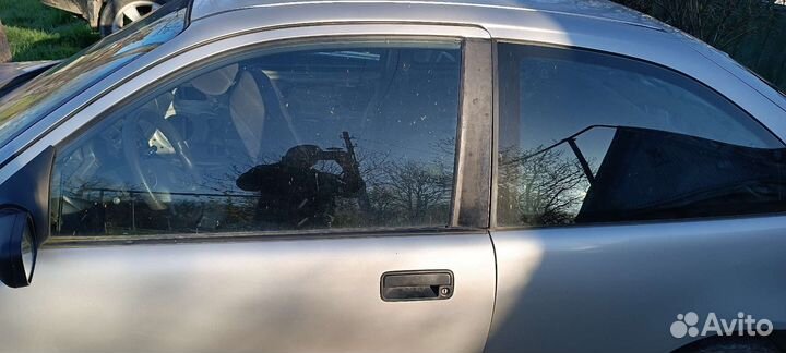 Стёкла Ровер 200