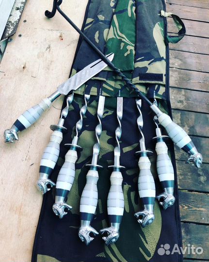 Подарочные набор шампуров с каменный ручкой