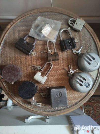 Замок гаражный