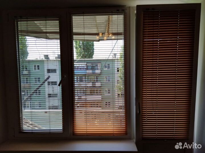 Жалюзи рулонные с направляющими