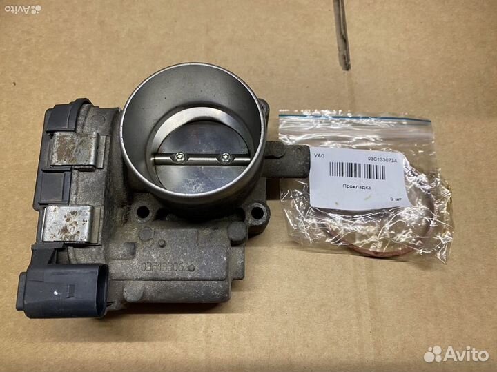 Дросельная заслонка Шкода volkswagen