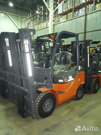 Вилочный погрузчик Zoomlion FD15, 2022