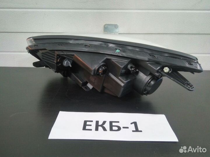 Фара правая Kia Picanto 2 та 2011-2017