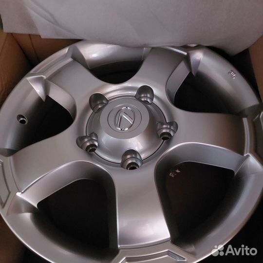 Новые R18 Toyota Lexus