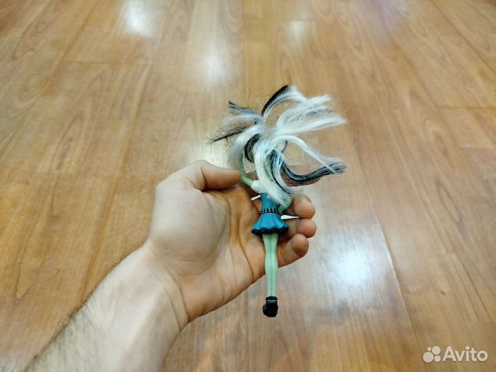 Кукла монстер хай от McDonald's