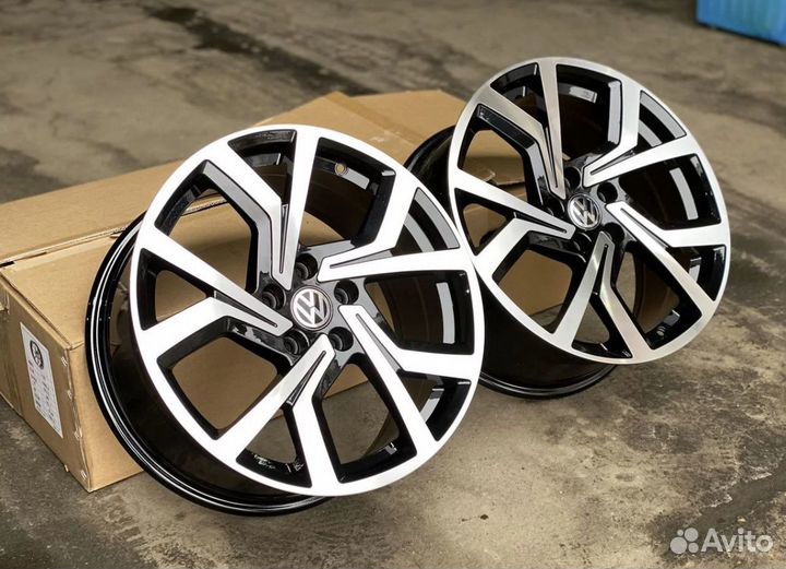 Диски литые R17 5*100 для Volkswagen Polo