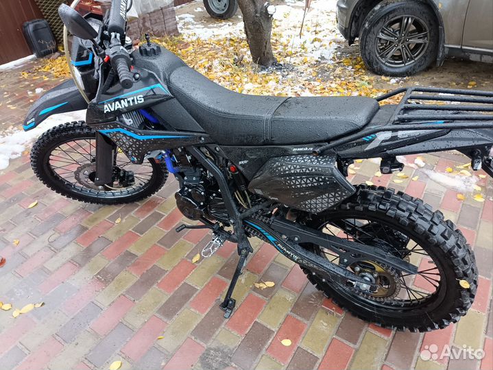 Мотоцикл avantis 250