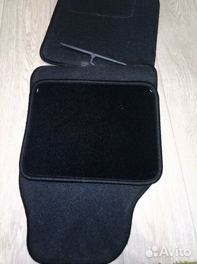 Коврики автомобильные ворсовые комплект