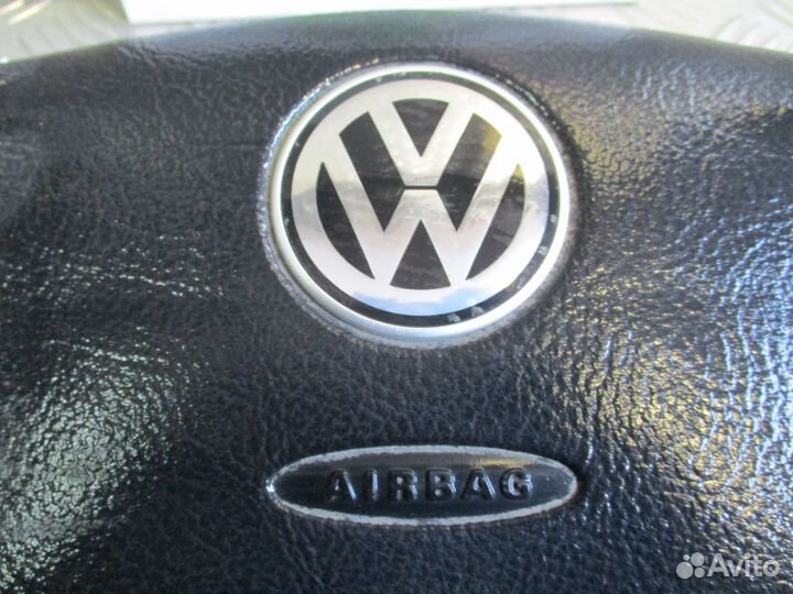 Подушка безопасности Фольксваген Пассат б5 1997г