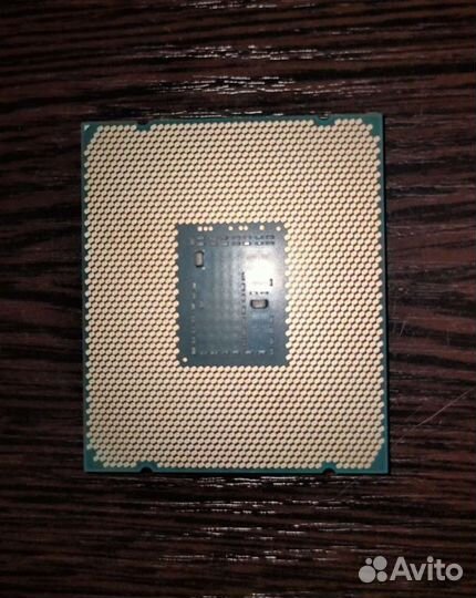 Intel xeon e5 2666 v3