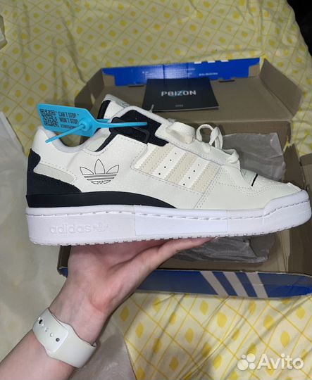 Кроссовки adidas forum exhibit low off white black