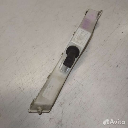 Указатель поворота левый в бампер VW Passat B6