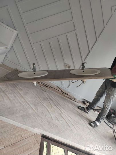 Раковина встраиваемая со столешницей и смесителями