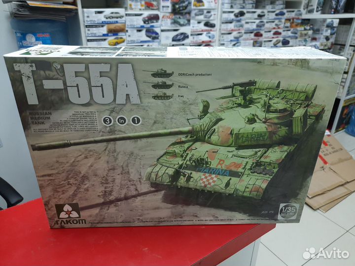 2056 Russian Medium Tank T-55A 1:35 Tacom