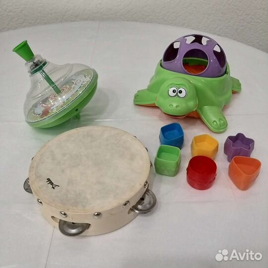 Развивающие игрушки пакетом 0+
