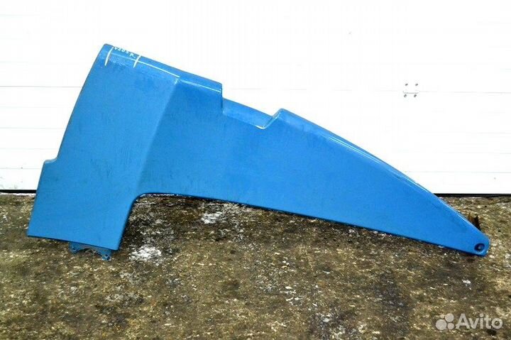 Спойлер кабины боковой, верхний правый volvo FH12