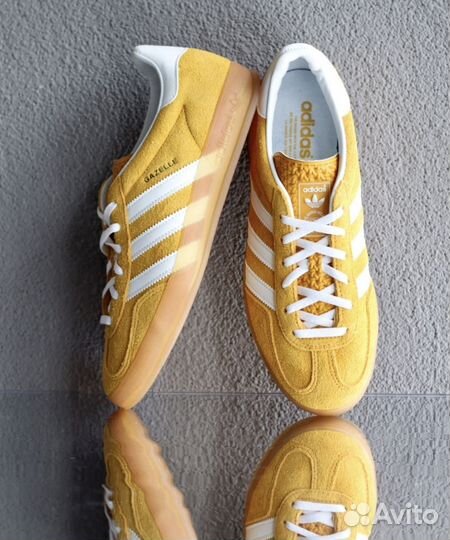 Adidas Gazelle Indoor Orange Peel White