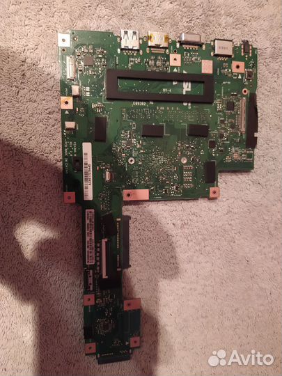 Материнская плата asus