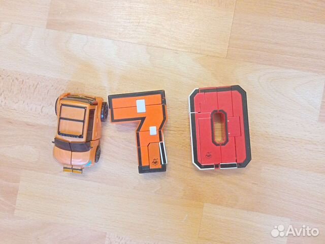 Тобот и роботы цыфры