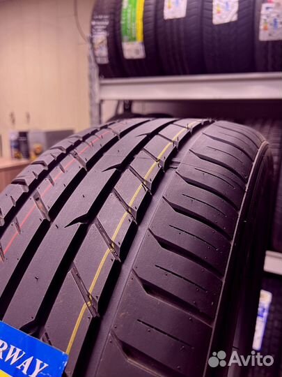 Bearway BW118 225/40 R19 81T