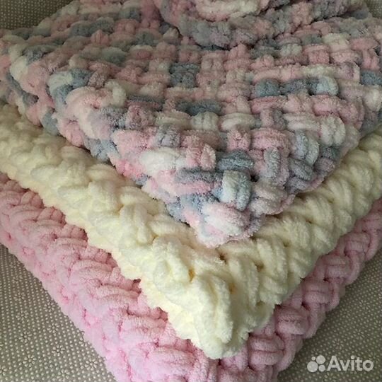 Вязаный плед. Ручная работа