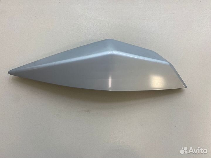 Пластиковая накладка на Stels Arrow Benelli