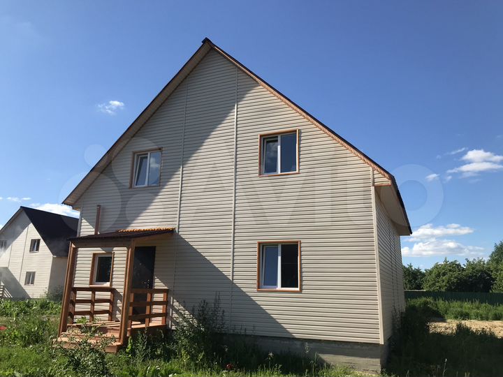 Дом 147 м² на участке 5 сот.