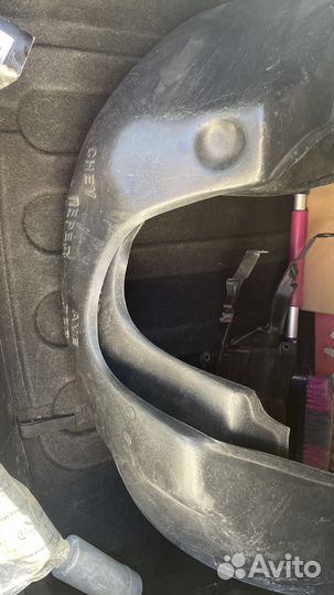 Подкрылки передние на Авео 2008